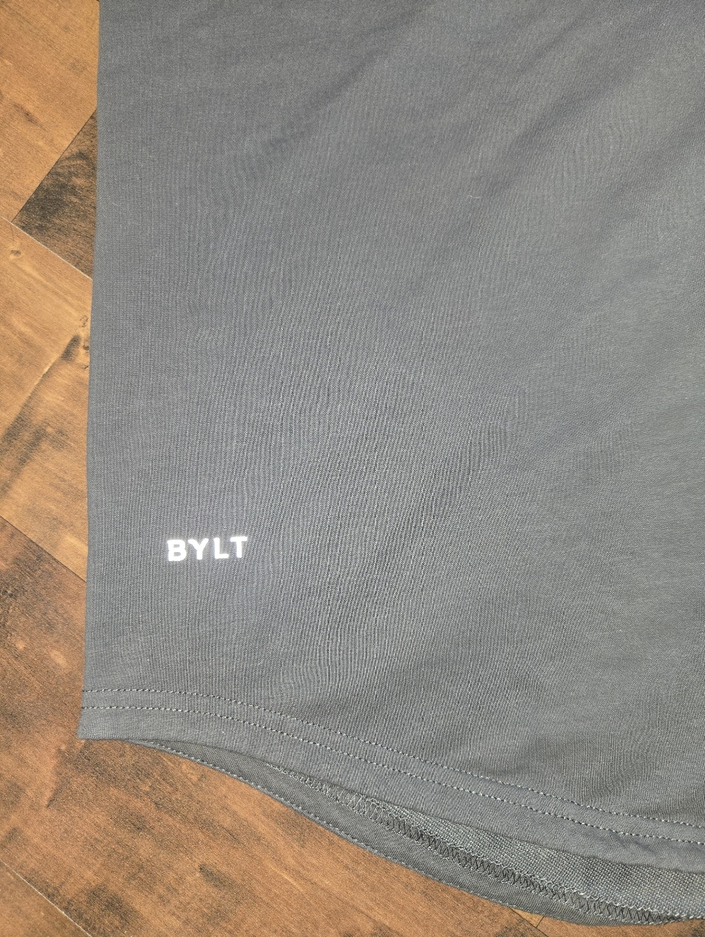 BYLT Essentials (2 Pack Bundle) V-Neck [XL] Burgundy Red & Olive Green Gray - Picture 4 of 10